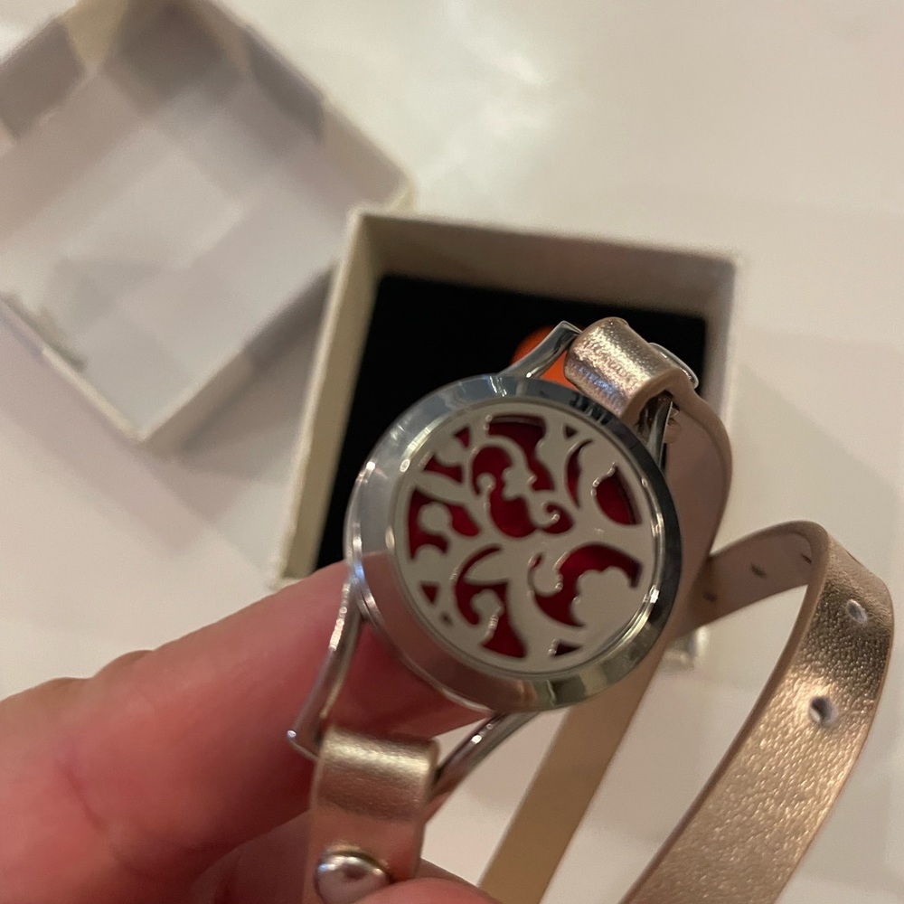 NIB silver tree wrap bracelet rose gold leather w/interchangeable colors